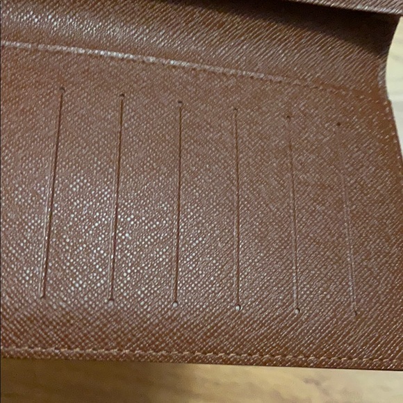 LOUIS VUITTON Porte Cartes Credit Bifold Monogram - Picture 7 of 10